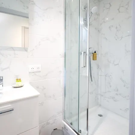 Sun, 3* Κάννες